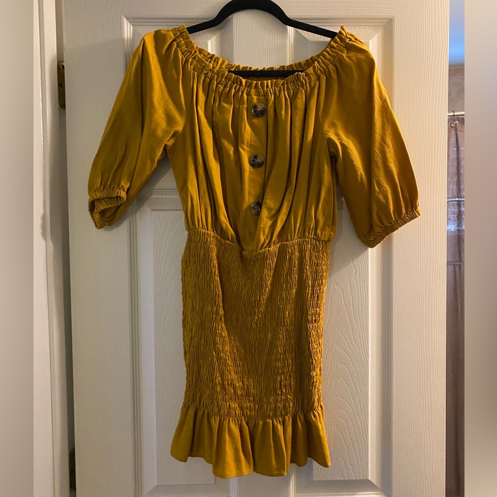 Like new Zara summer dress!
